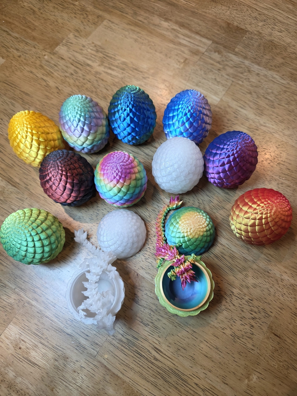 12- 3D Printed Rainbow Dragon Eggs - Multicolor - Picture 6 of 6
